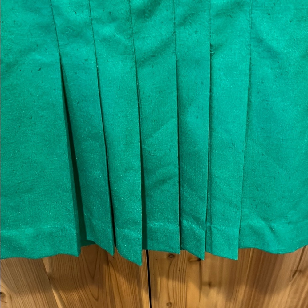 Haberdashery Collection by Persona Vibrant Green Midi Skirt - Picture 3 of 7